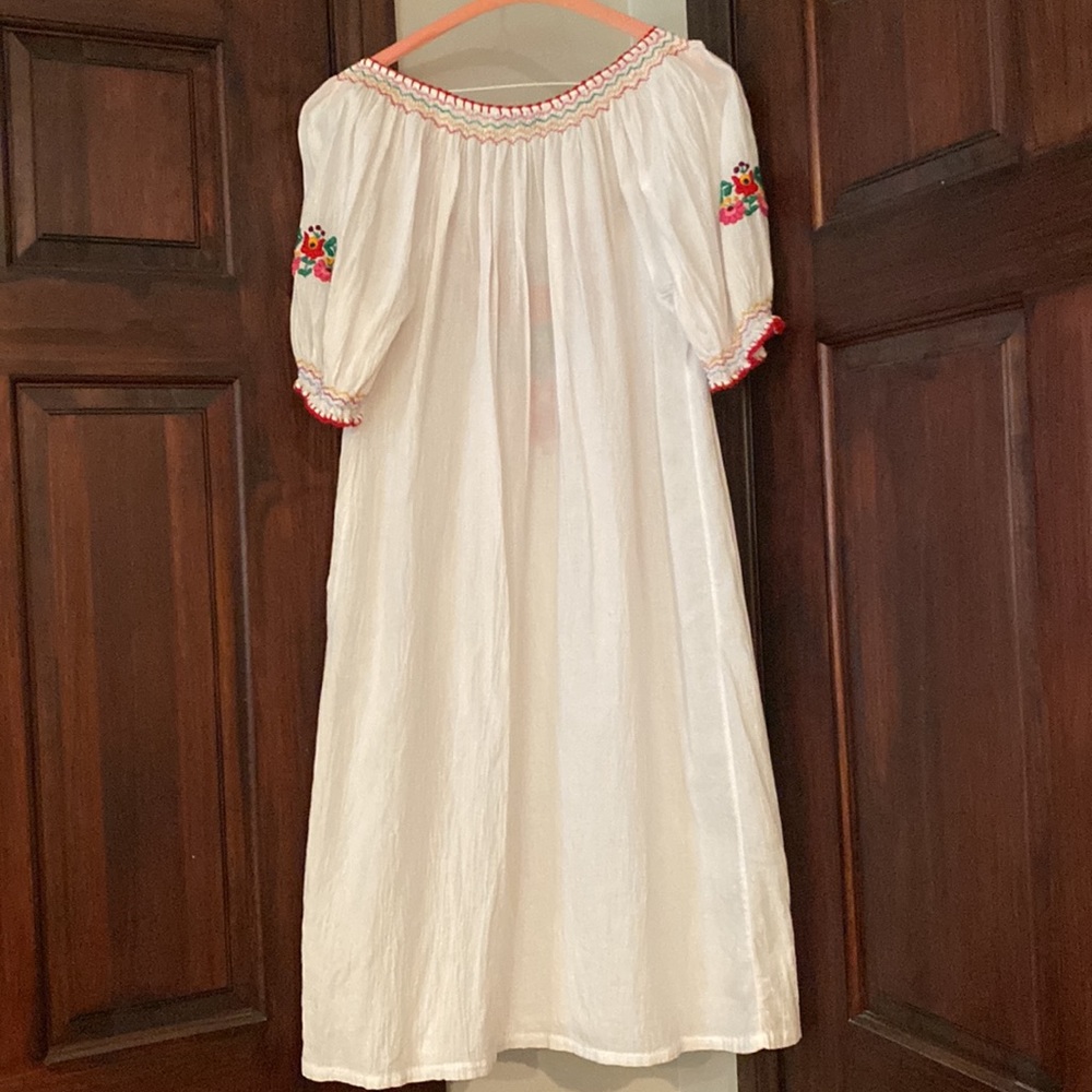 White Embroidered Mini Dress with Floral Motif - Picture 7 of 9
